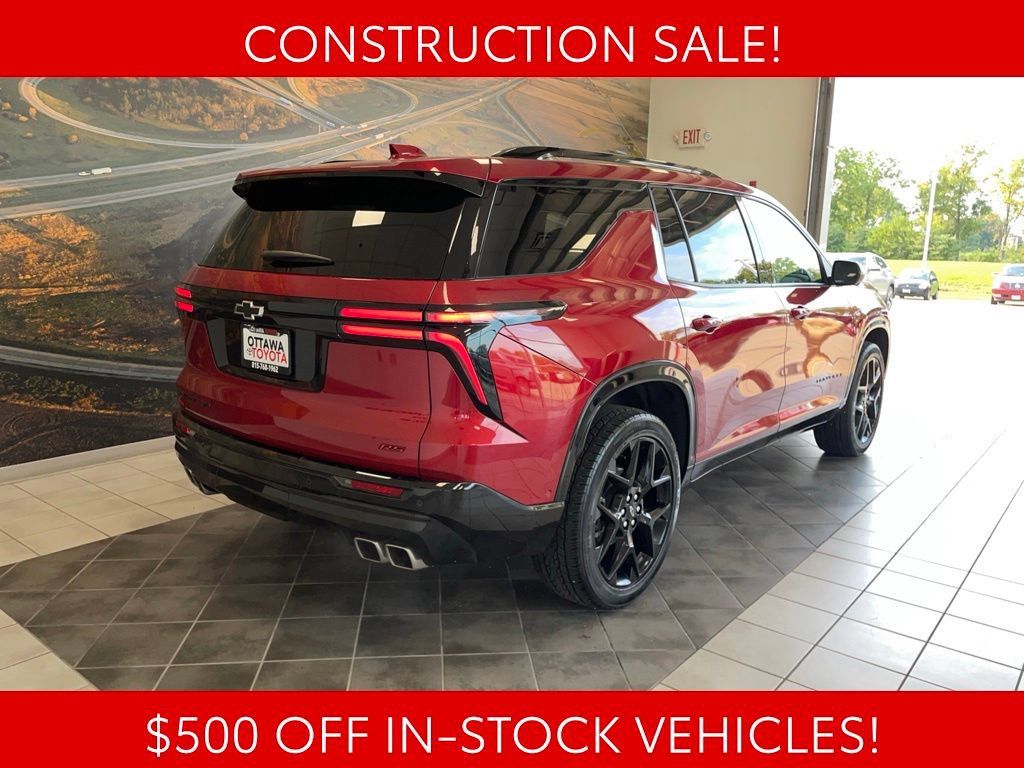 Used 2024 Chevrolet Traverse RS AWD/4WD image 5