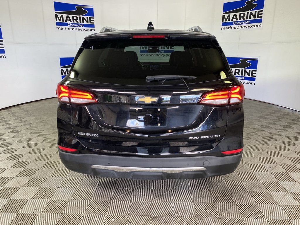Used 2022 Chevrolet Equinox Premier AWD/4WD image 17