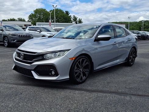 Used 2019 Honda Civic Sport image 3