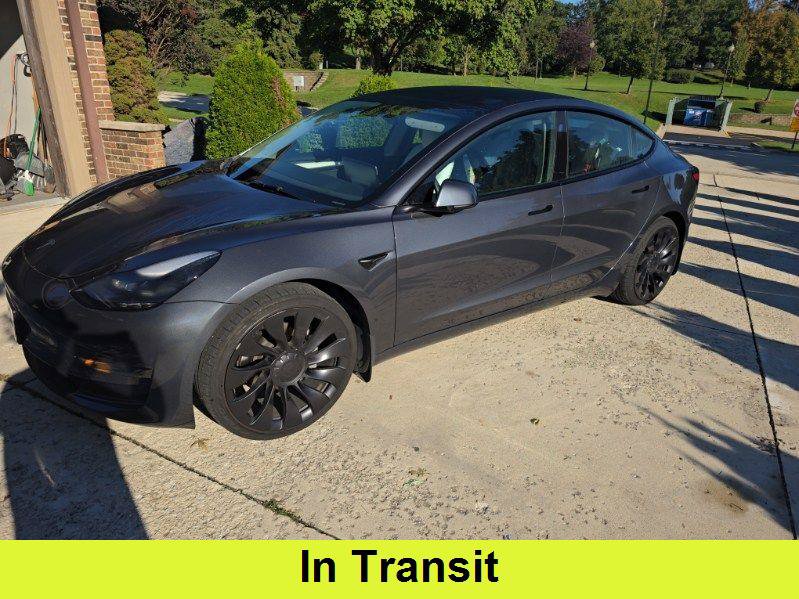 Used 2023 Tesla Model 3 Standard Range RWD image 1