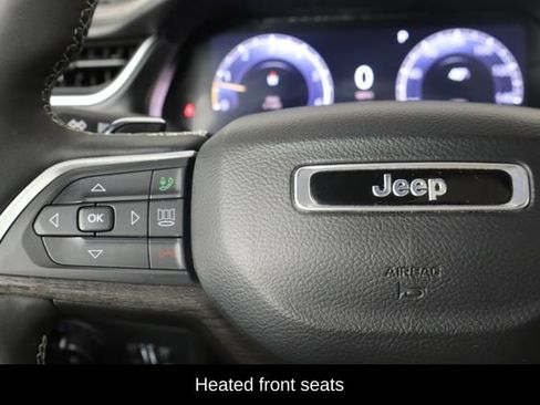 Used 2024 Jeep Grand Cherokee Limited w/ Luxury Tech Group II AWD/4WD image 28