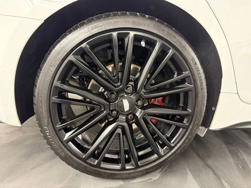 Used 2022 Cadillac CT5 V w/ LPO, ONYX Package image 11