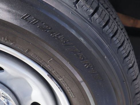 Used 2020 Ford F250 XL w/ Power Equipment Group image 46