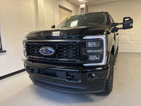 Used 2024 Ford F250 Lariat w/ Lariat Ultimate Package AWD/4WD image 41