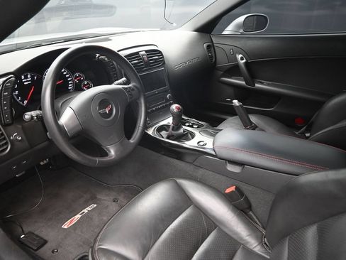 Used 2007 Chevrolet Corvette Z06 w/ Preferred Equipment Group RWD image 17