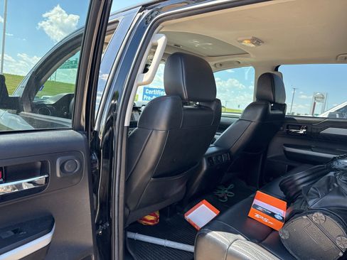 Used 2020 Toyota Tundra Platinum AWD/4WD image 12
