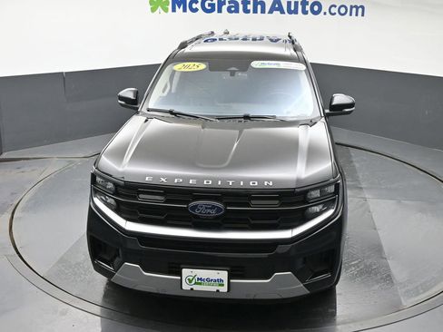 Used 2025 Ford Expedition Max Platinum AWD/4WD image 33