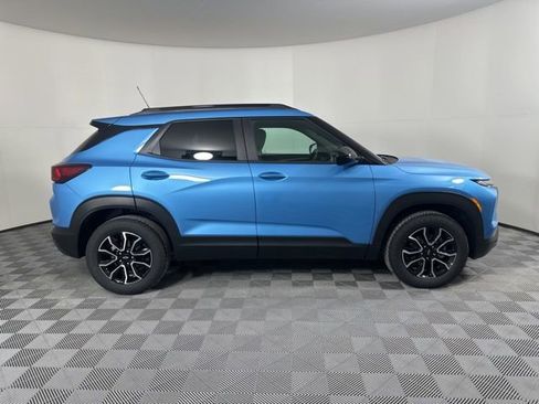 New 2026 Chevrolet TrailBlazer ACTIV w/ Convenience Package image 2