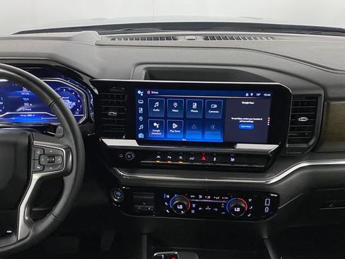 Certified 2024 Chevrolet Silverado 1500 High Country w/ High Country Premium Package AWD/4WD image 18