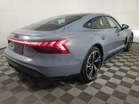 Used 2022 Audi e-tron GT Premium Plus image 6