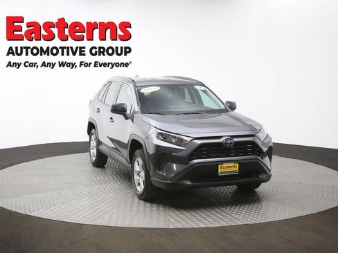 Used 2021 Toyota RAV4 LE image 50