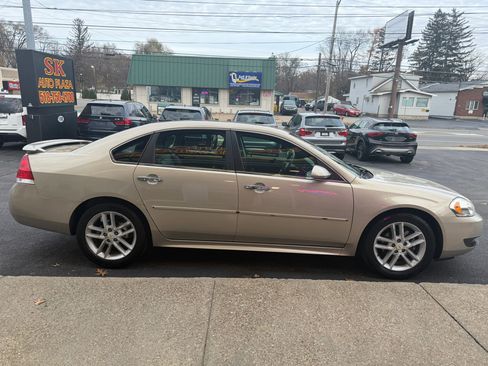 Used 2011 Chevrolet Impala LTZ image 7
