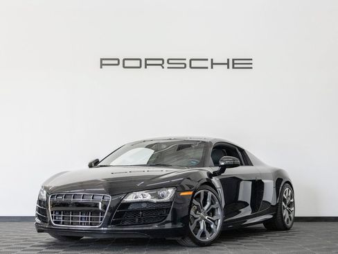 Used 2010 Audi R8 V10 AWD/4WD image 1