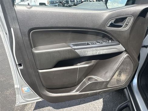 Used 2018 Chevrolet Colorado LT w/ LT Convenience Package AWD/4WD image 20