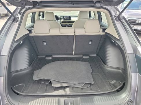 Certified 2023 Honda HR-V LX image 8