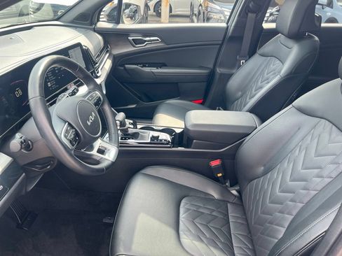 Used 2024 Kia Sportage X-Line w/ X-Line Premium Package AWD/4WD image 4