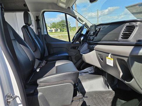 New 2025 Ford Transit 150 Low Roof image 31