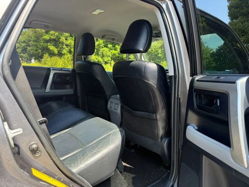 Used 2010 Toyota 4Runner SR5 RWD image 15