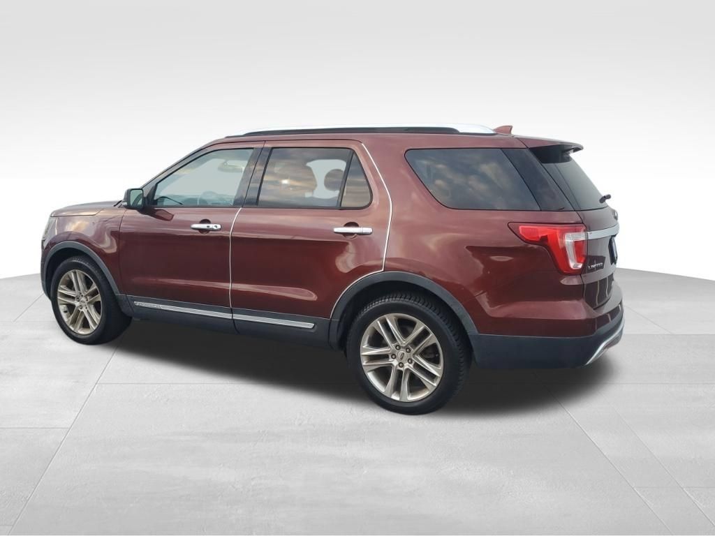 Used 2016 Ford Explorer Limited AWD/4WD image 2