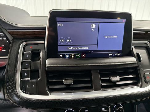 Used 2021 Chevrolet Suburban Premier w/ Premium Package AWD/4WD image 29