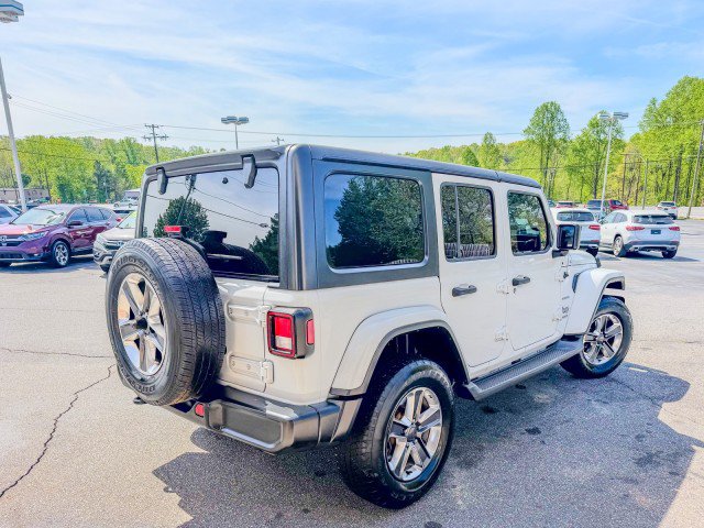Used 2019 Jeep Wrangler Unlimited Sahara AWD/4WD image 3