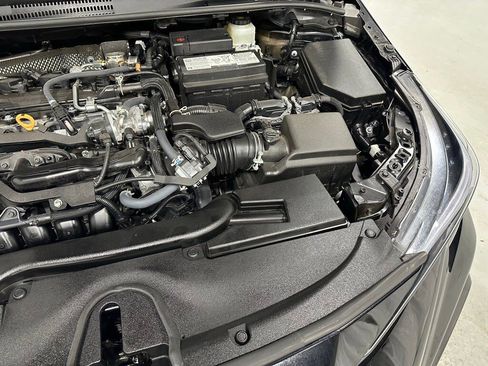 Used 2025 Toyota Corolla SE image 66