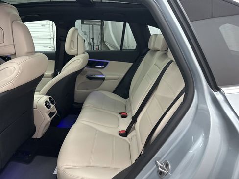 New 2026 Mercedes-Benz GLC 300 image 22