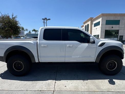 Used 2020 Ford F150 Raptor w/ Equipment Group 802A Luxury AWD/4WD image 29