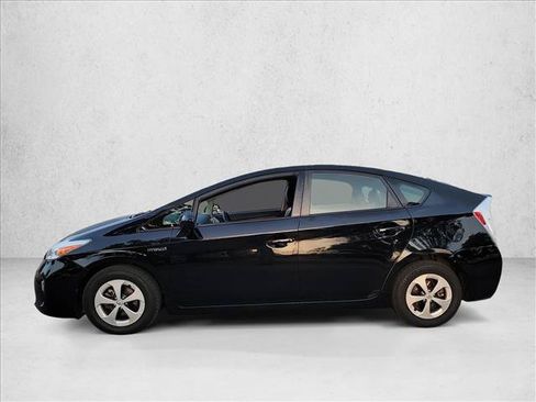 Used 2014 Toyota Prius Four FWD image 8