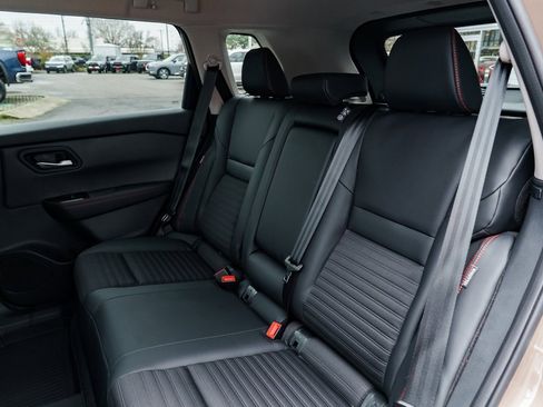 New 2026 Nissan Rogue Rock Creek image 23