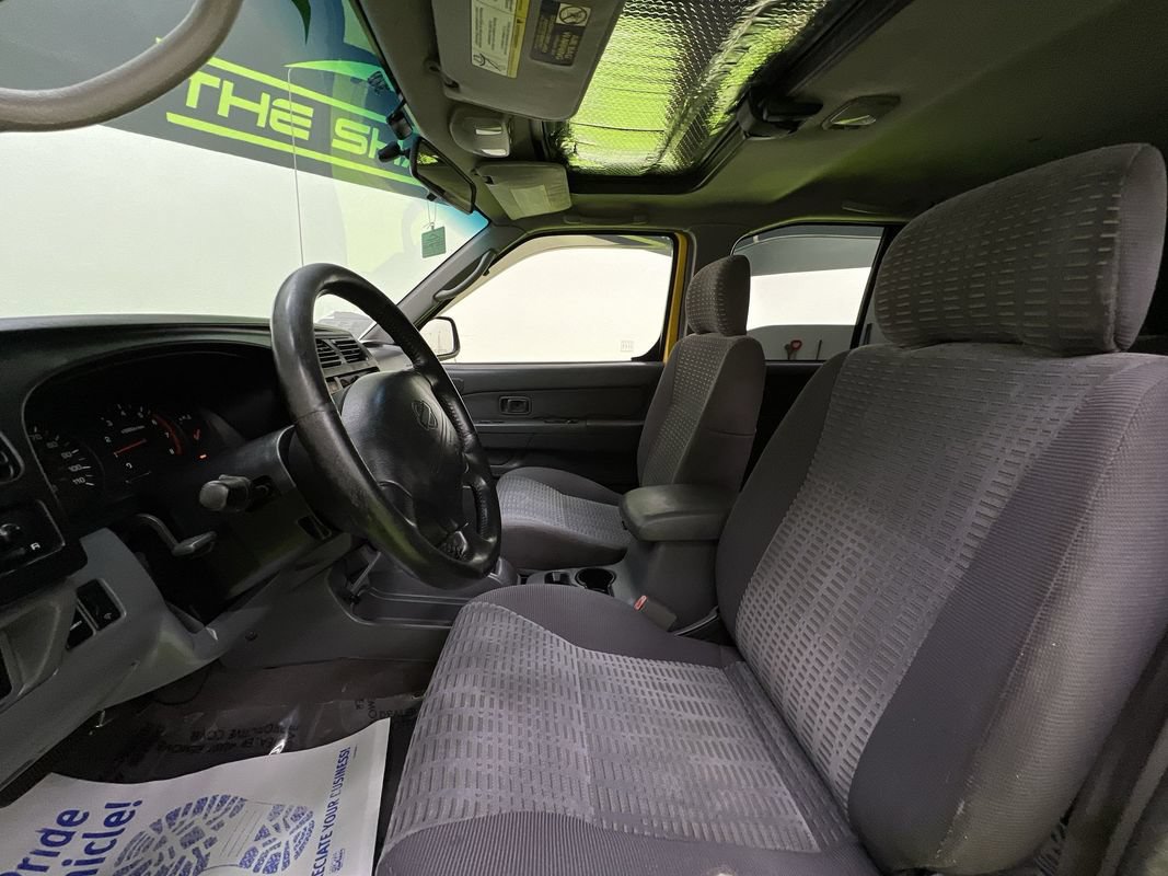 Used 2000 Nissan Xterra 2WD image 16