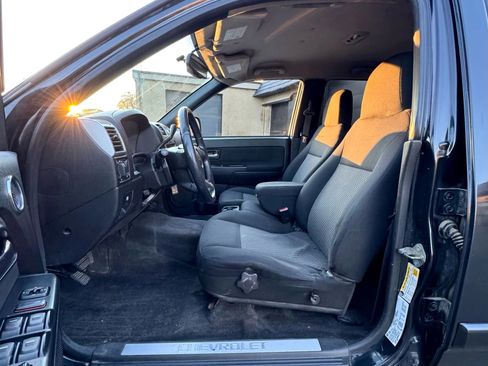 Used 2009 Chevrolet Colorado LT w/ LT Preferred Equipment Group AWD/4WD image 4