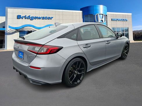 Used 2023 Honda Civic Sport image 6