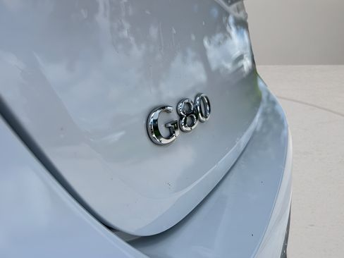 Used 2019 Genesis G80 3.8 RWD image 12