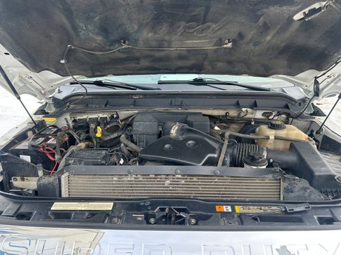 Used 2011 Ford F250 XLT w/ XLT Interior Pkg image 12
