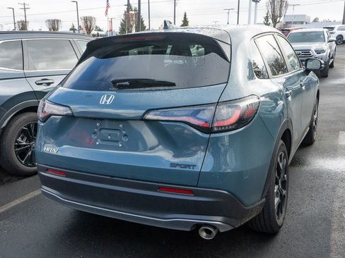 Used 2024 Honda HR-V Sport image 4