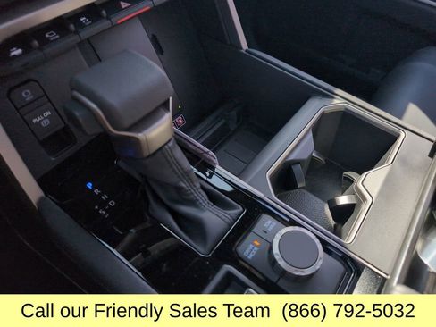 New 2026 Toyota Tundra Limited AWD/4WD image 22