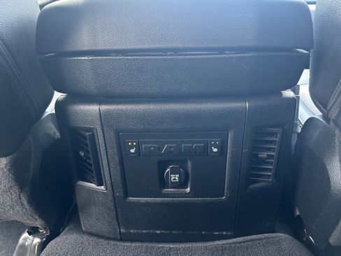 Used 2018 RAM 2500 Laramie w/ Off Road Package AWD/4WD image 28