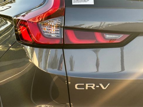 Certified 2025 Honda CR-V LX image 30