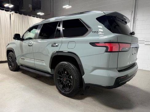 Used 2025 Toyota Sequoia 4WD image 5