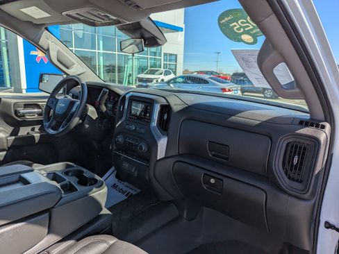 Certified 2025 Chevrolet Silverado 1500 W/T w/ Trailering Package image 34