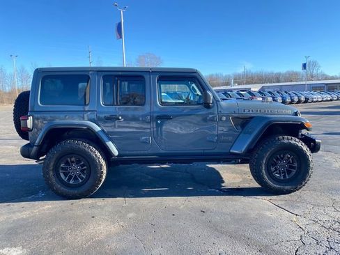 Used 2025 Jeep Wrangler Unlimited Rubicon 392 image 8