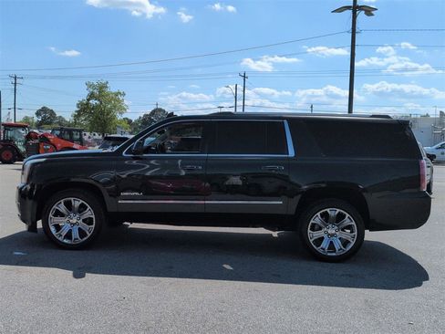 Used 2016 GMC Yukon XL Denali w/ Open Road Package AWD/4WD image 6