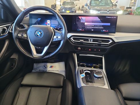 Used 2023 BMW i4 eDrive40 w/ Premium Package RWD image 18