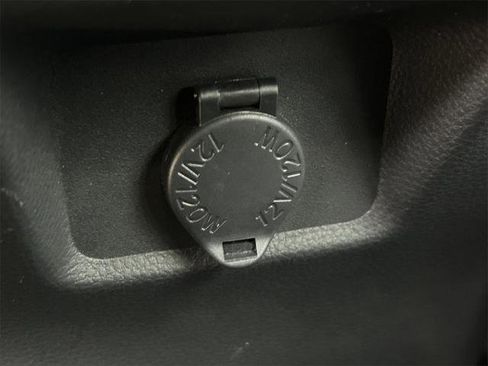 Certified 2024 Toyota RAV4 LE image 21