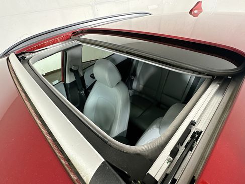 Used 2021 Hyundai Kona Limited FWD image 21