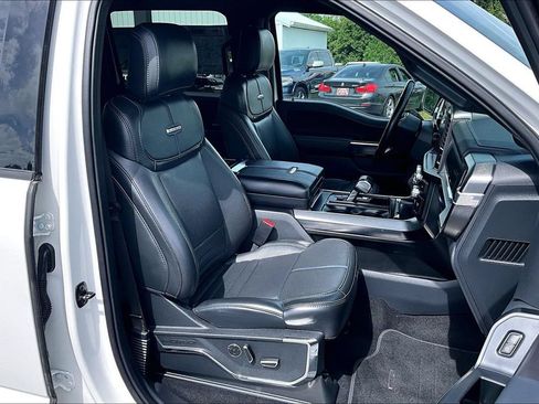 Used 2024 Ford F150 Platinum AWD/4WD image 31