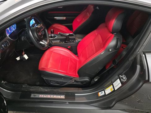 Used 2021 Ford Mustang GT Premium w/ Equipment Group 401A image 5