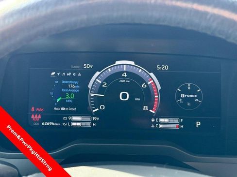 Used 2024 Toyota Tundra Limited AWD/4WD image 23