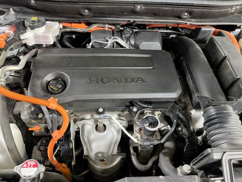 Used 2023 Honda CR-V Sport Touring image 30